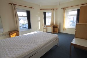 Photo 7- click for photo gallery